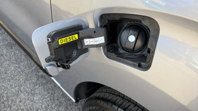 Vauxhall Vivaro L1 Diesel 1.5 Turbo D 120 Pro H1 Van - Image 28